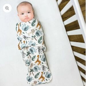 Snugababe Swaddle Sleep Pod Safari Animals NWOT